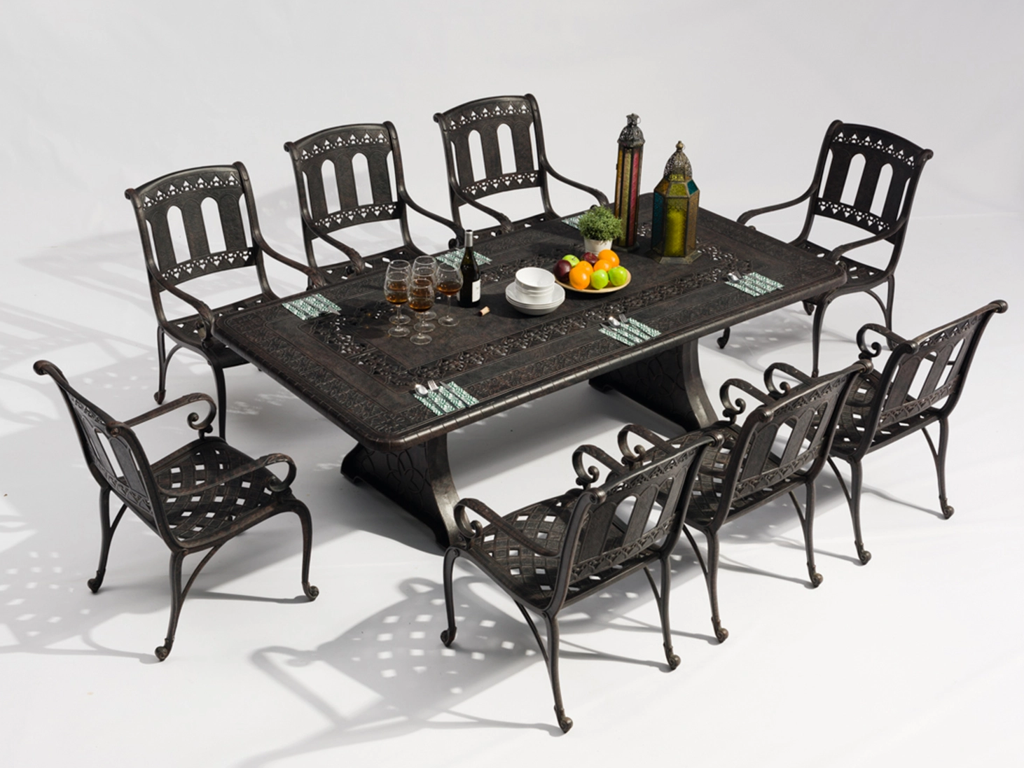8+1 Luxusguss-Aluminium-Essgruppe Gartenmöbel